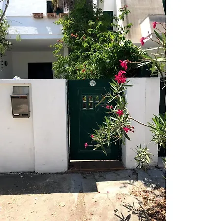 Baia 10 アパート *